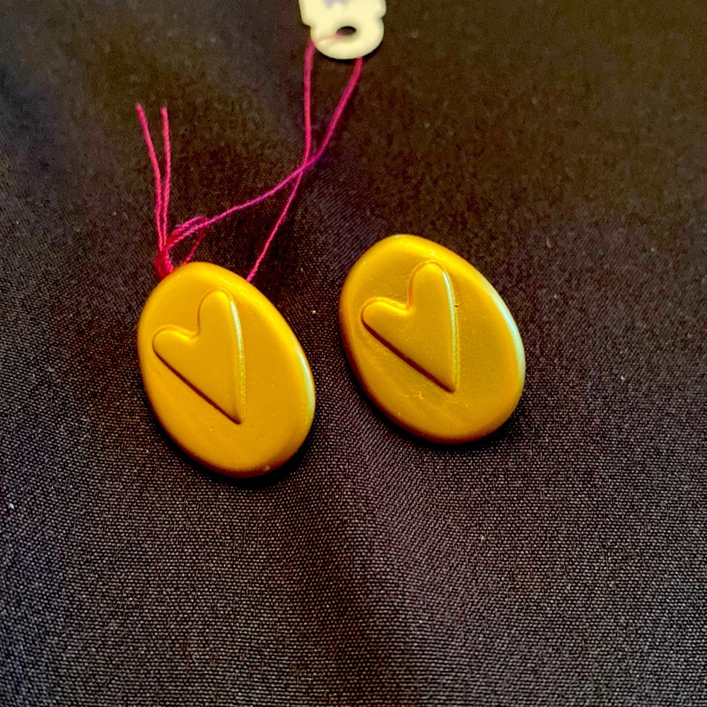 Ladies gold earrings